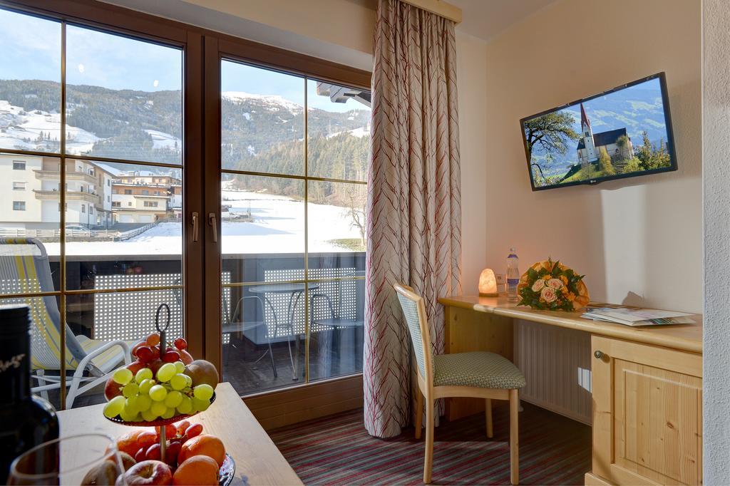 Wohlfuehlhotel Schiestl 푸겐 외부 사진
