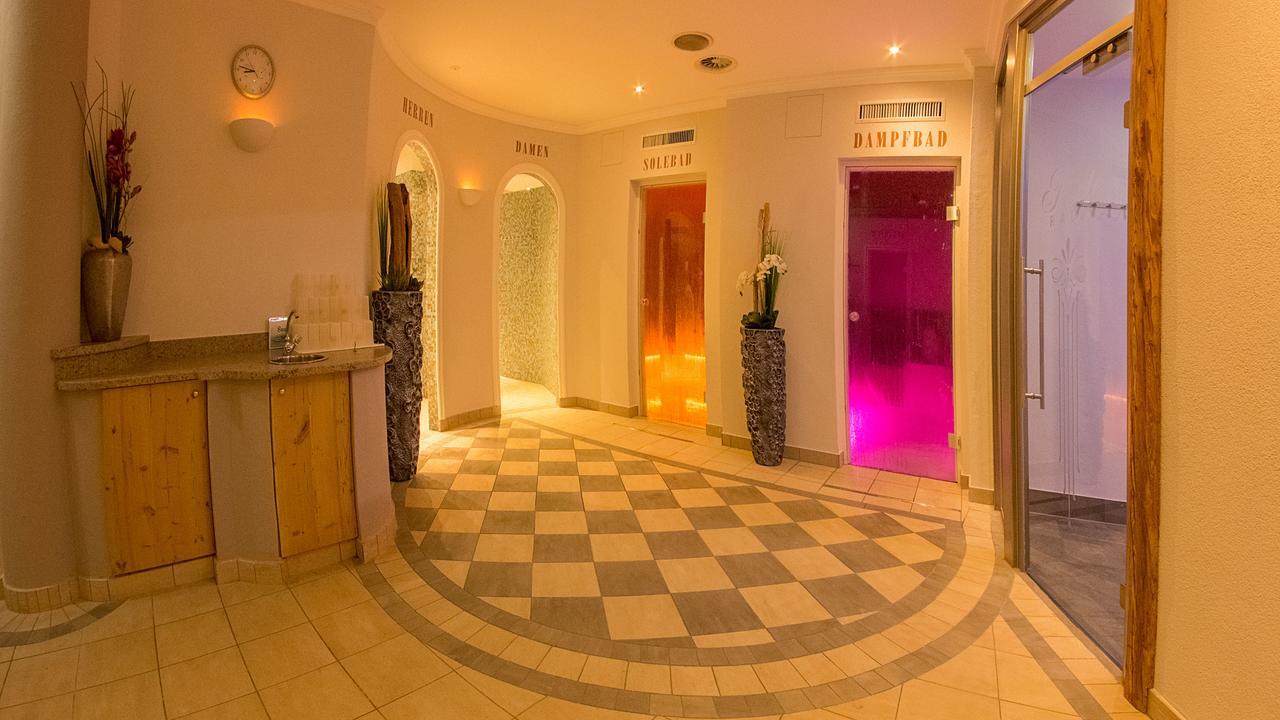 Wohlfuehlhotel Schiestl 푸겐 외부 사진